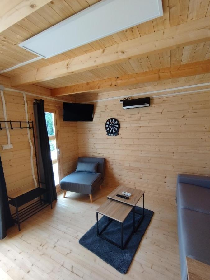 Tiny House Toute Equipee Avec Jardin Saint-Florent-sur-Cher Buitenkant foto